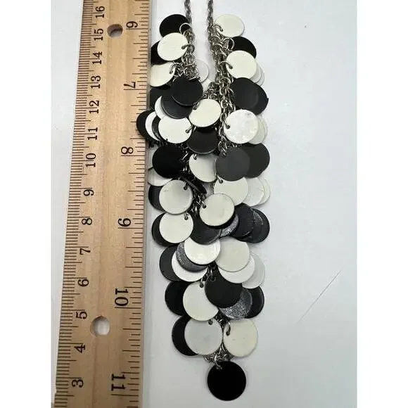 Black and White Disc Detail Necklace - Picture 8 of 8